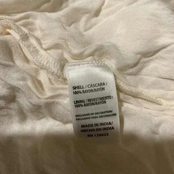 SHYANNE WOMEN'S OFF WHITE EMBROIDERED LACE PEASANT DRESS - Picture 13 of 15